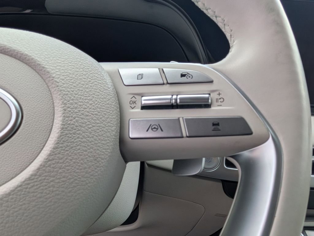 Used 2023 Hyundai Palisade Limited AWD/4WD image 18