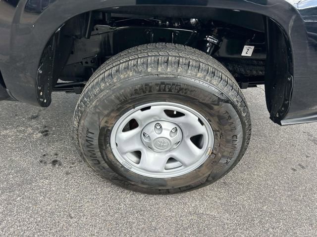 Used 2023 Toyota Tacoma SR5 image 12