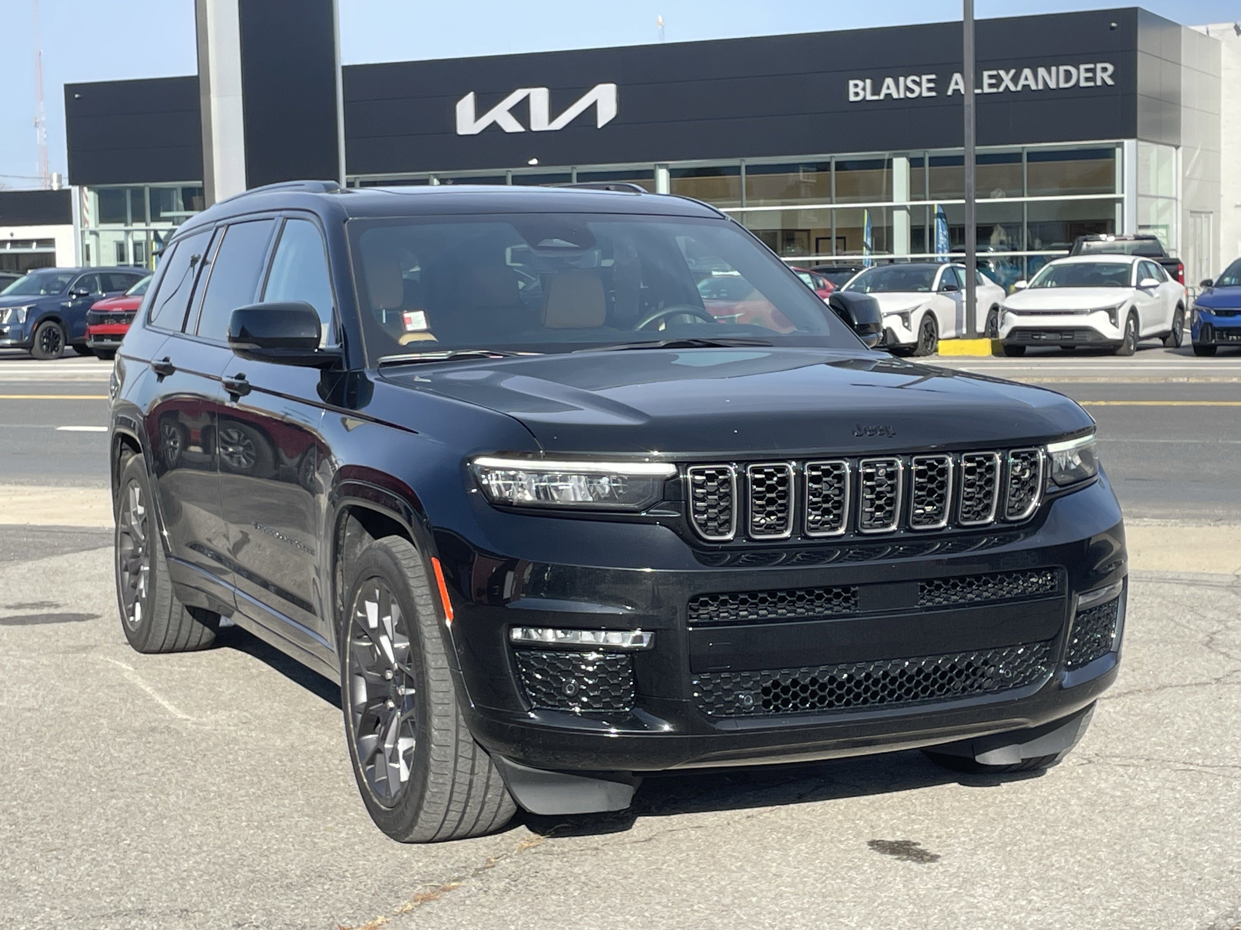 Used 2023 Jeep Grand Cherokee L Summit w/ Advanced Protech Group IV