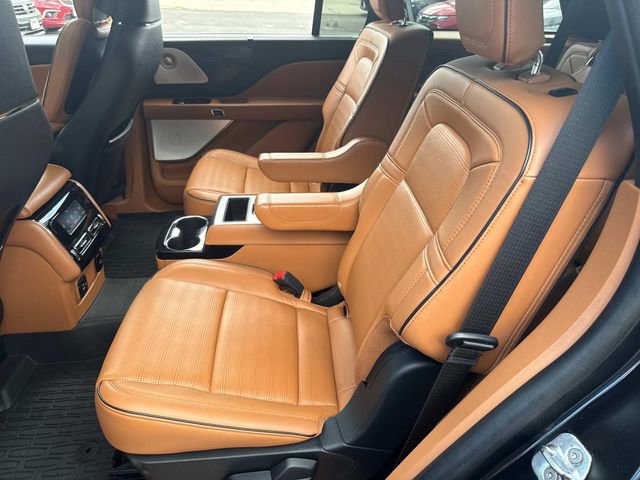 Used 2021 Lincoln Aviator Black Label w/ Dynamic Handling Package image 15