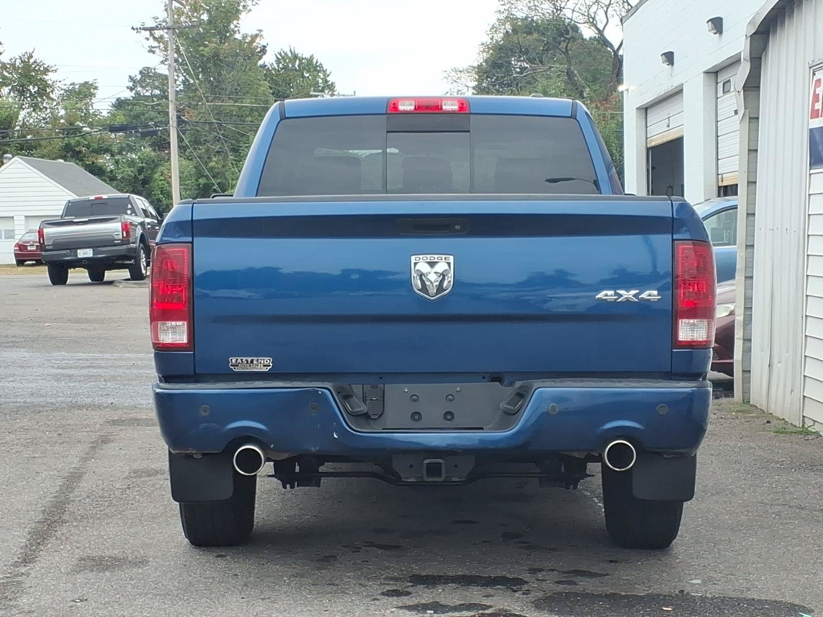 Used 2009 Dodge Ram 1500 Truck Sport AWD/4WD image 4