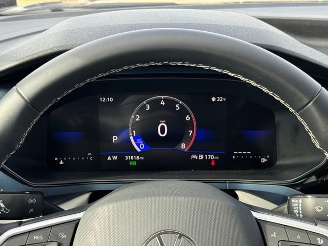 Used 2023 Volkswagen Taos SE image 29