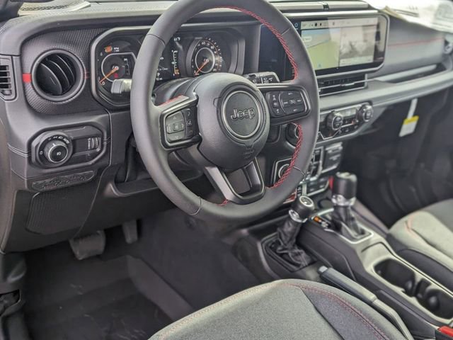 New 2024 Jeep Wrangler Unlimited Rubicon w/ Technology Group AWD/4WD image 10