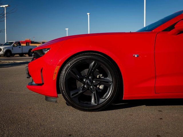 Used 2021 Chevrolet Camaro LT w/ RS Package image 13