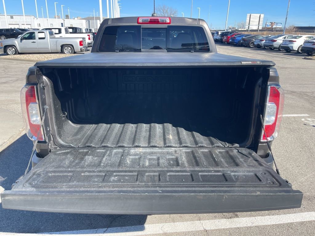 Used 2019 GMC Canyon Denali image 12