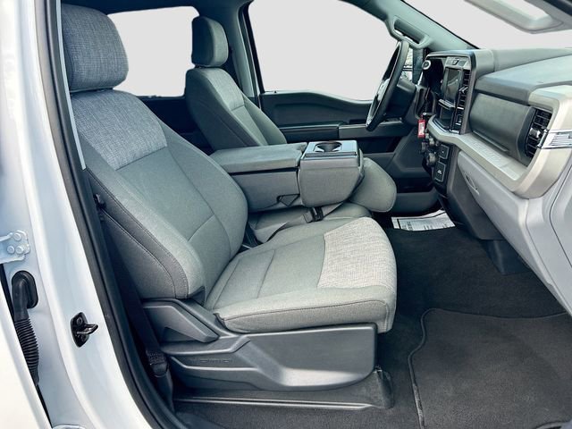 Certified 2025 Ford F250 XLT AWD/4WD image 28