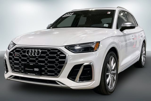 Certified 2024 Audi SQ5 Premium Plus w/ Premium Plus Package AWD/4WD image 2