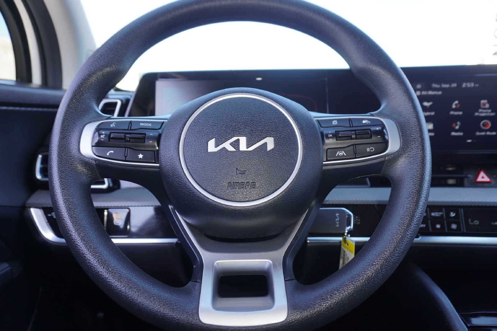 Used 2023 Kia Sportage LX AWD/4WD image 20