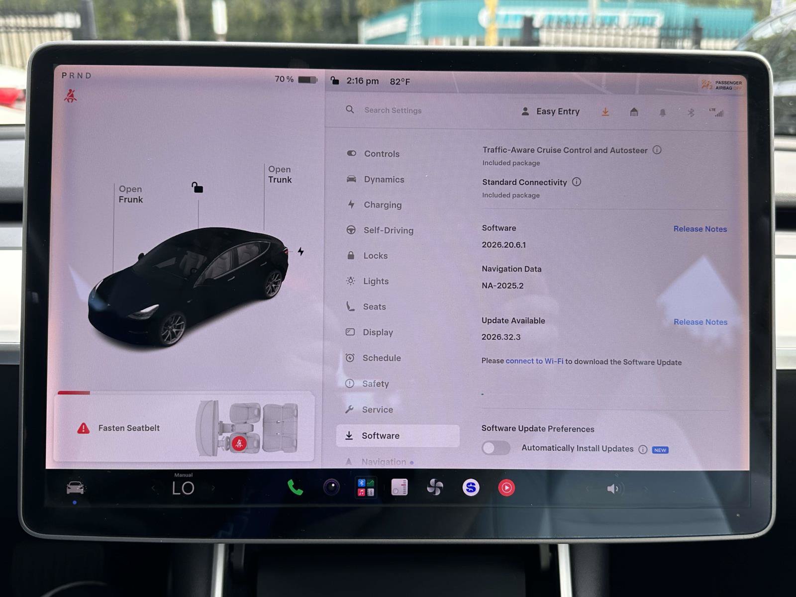 Used 2020 Tesla Model 3 Standard Range RWD image 29