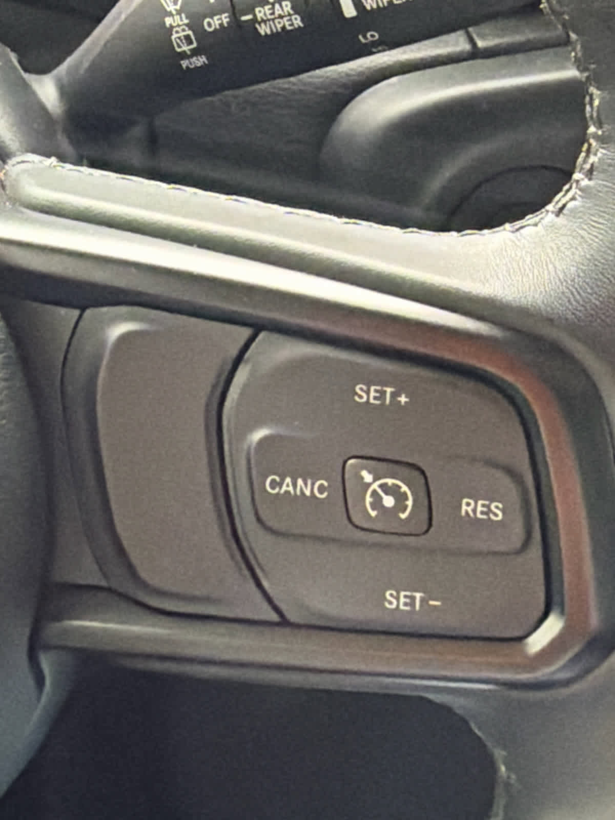Used 2022 Jeep Wrangler Sport AWD/4WD image 33