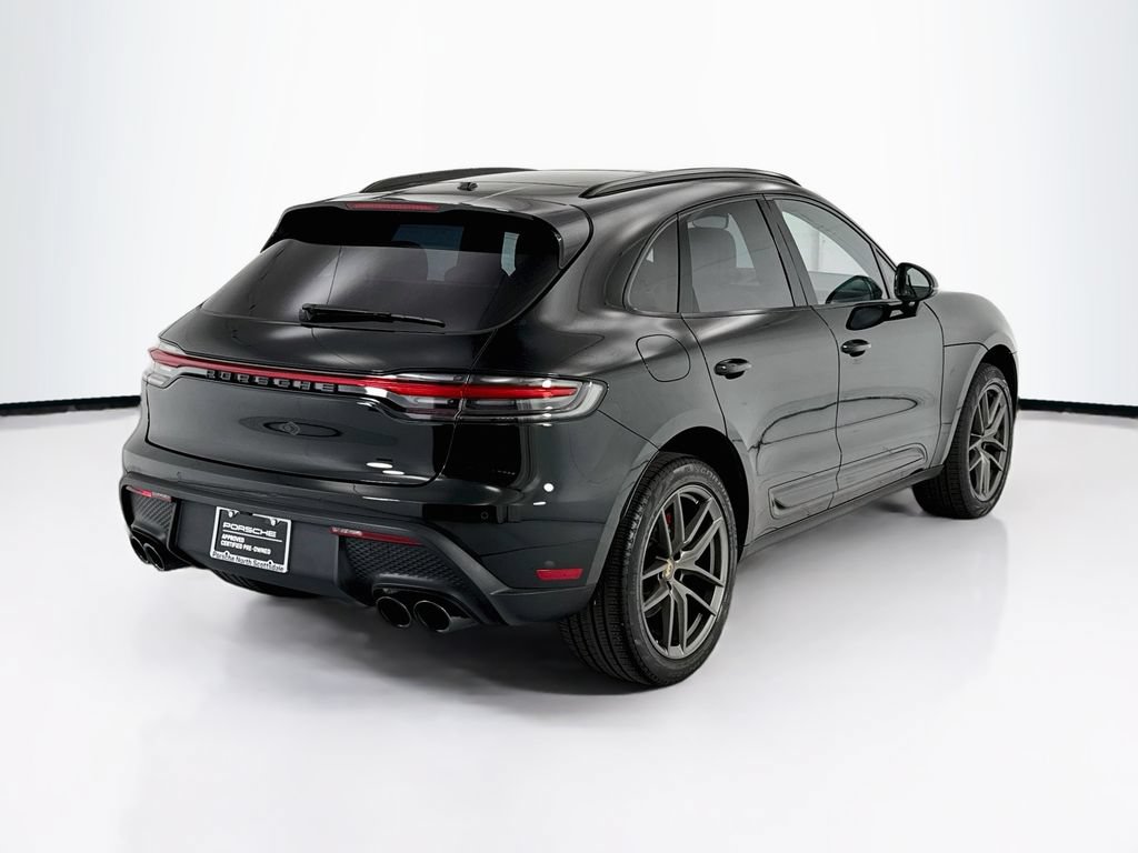 Certified 2025 Porsche Macan S AWD/4WD image 7