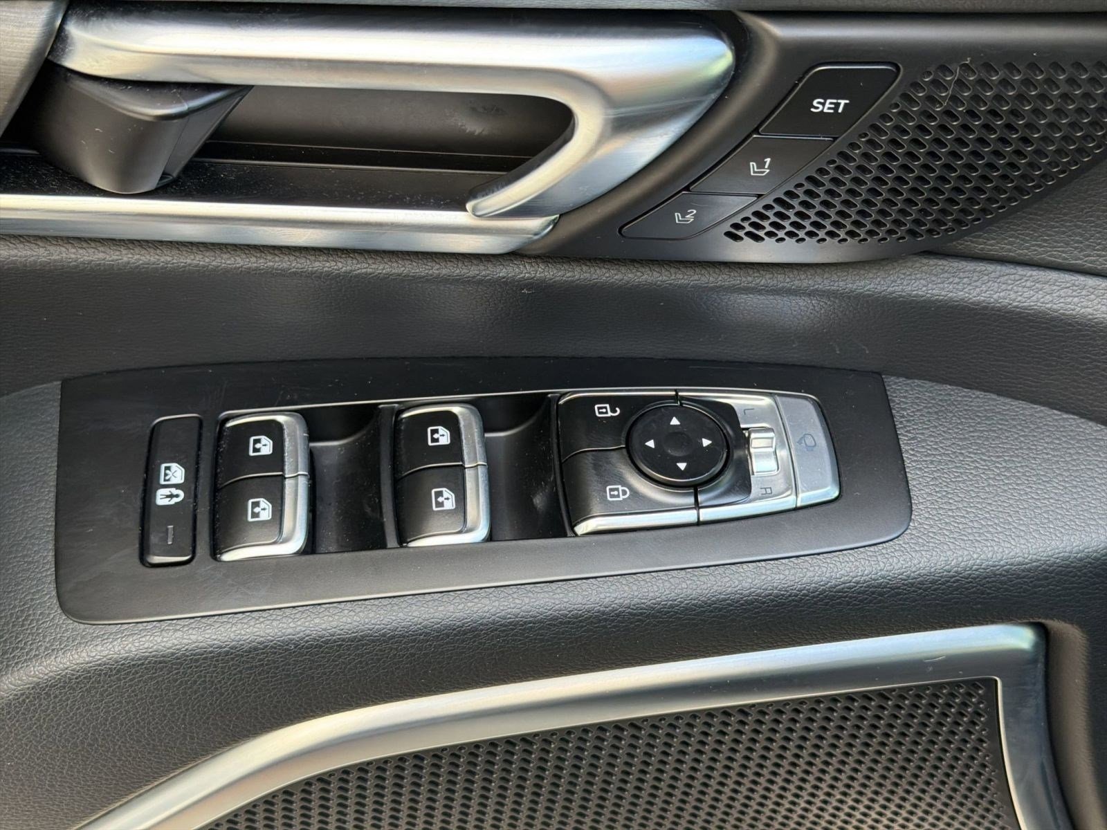 Used 2024 Kia Telluride SX Prestige X-Line image 19