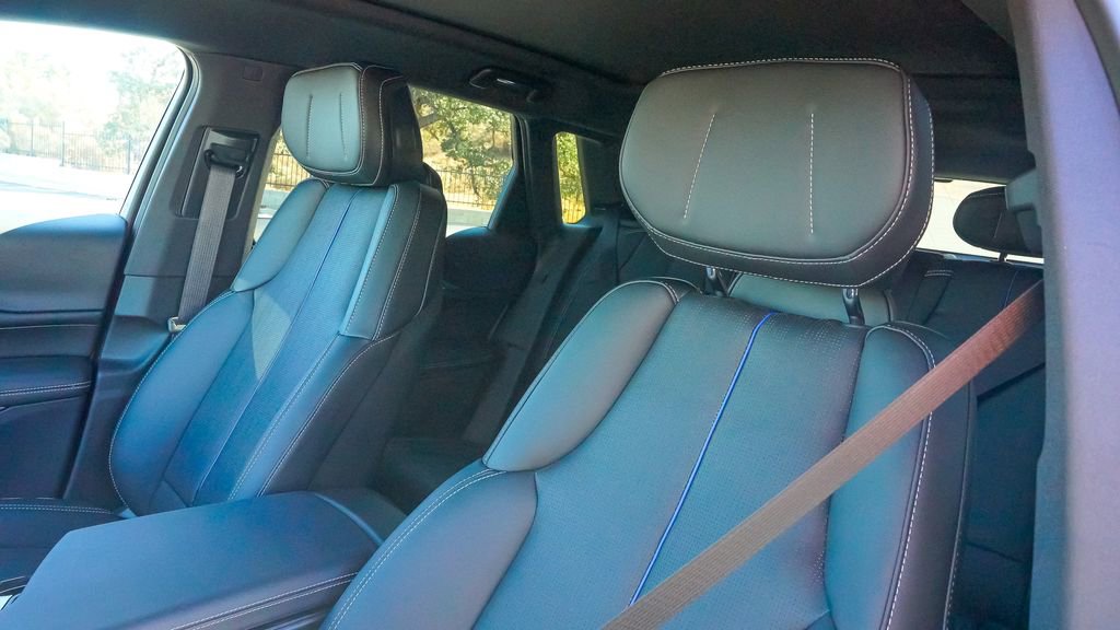 New 2026 Cadillac Lyriq Sport RWD image 12