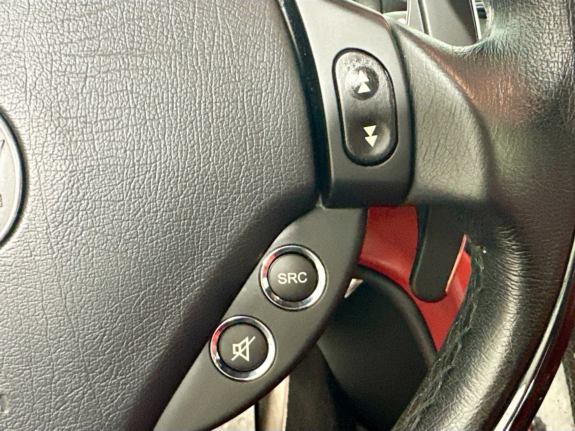 Used 2015 Maserati GranTurismo Sport RWD image 18