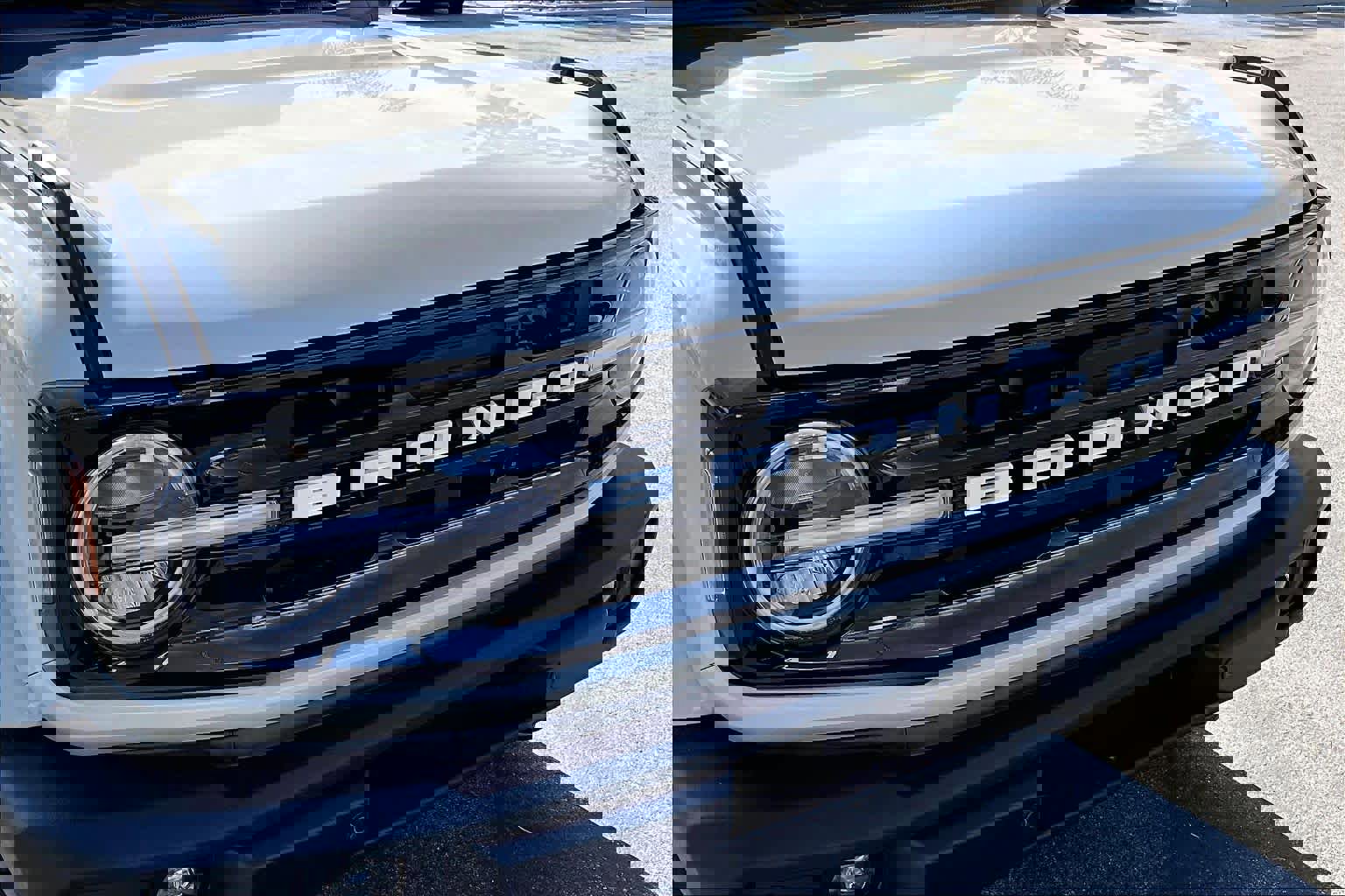 Used 2025 Ford Bronco Outer Banks image 28