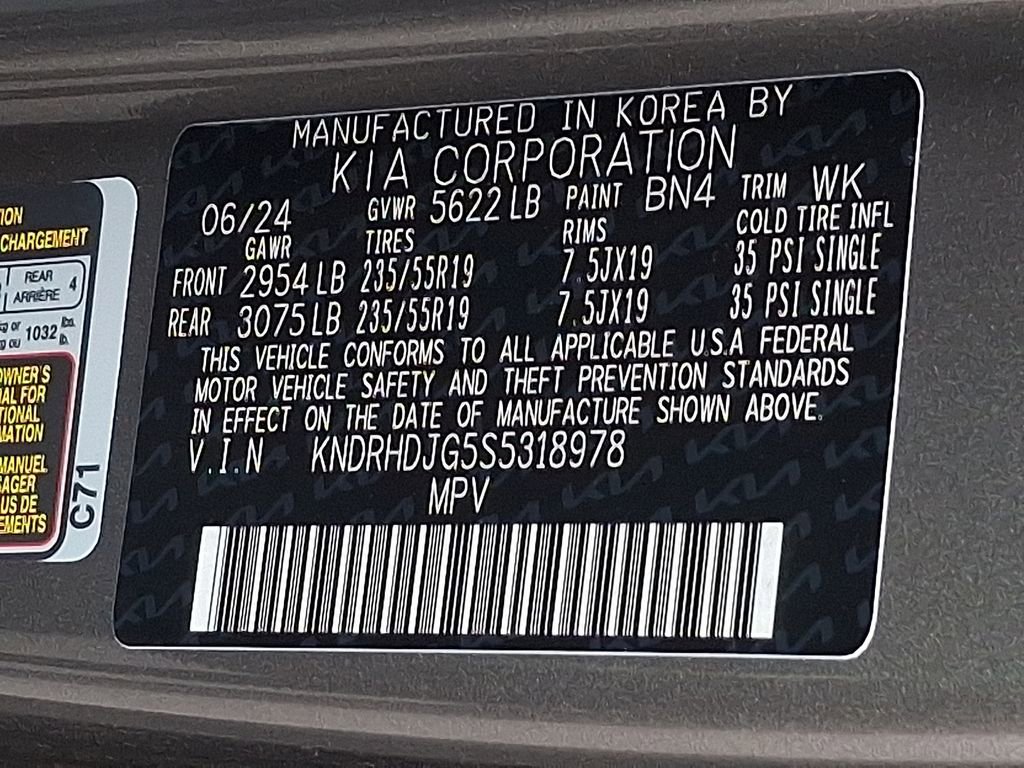 Certified 2025 Kia Sorento EX image 28