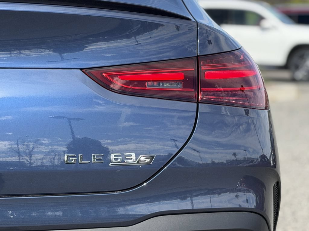 New 2026 Mercedes-Benz GLE 63 AMG S image 12