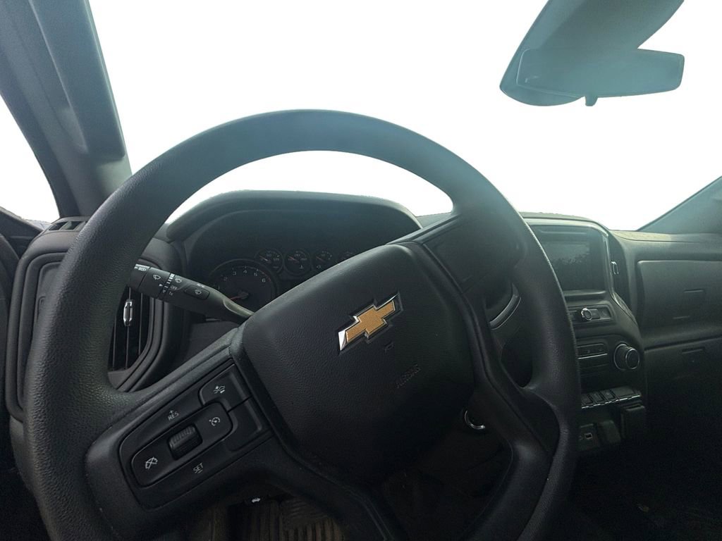 Used 2023 Chevrolet Silverado 1500 Custom image 12