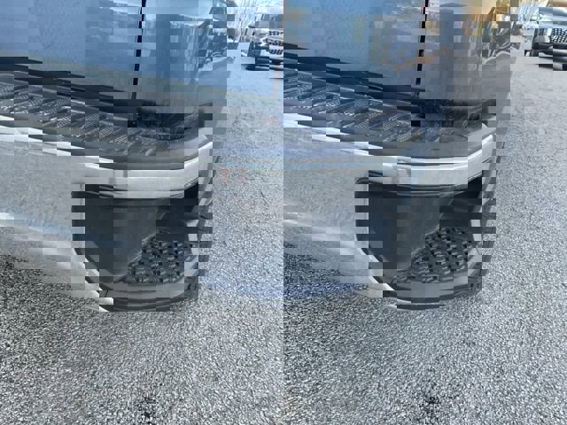 Used 2024 Chevrolet Silverado 1500 LT image 11