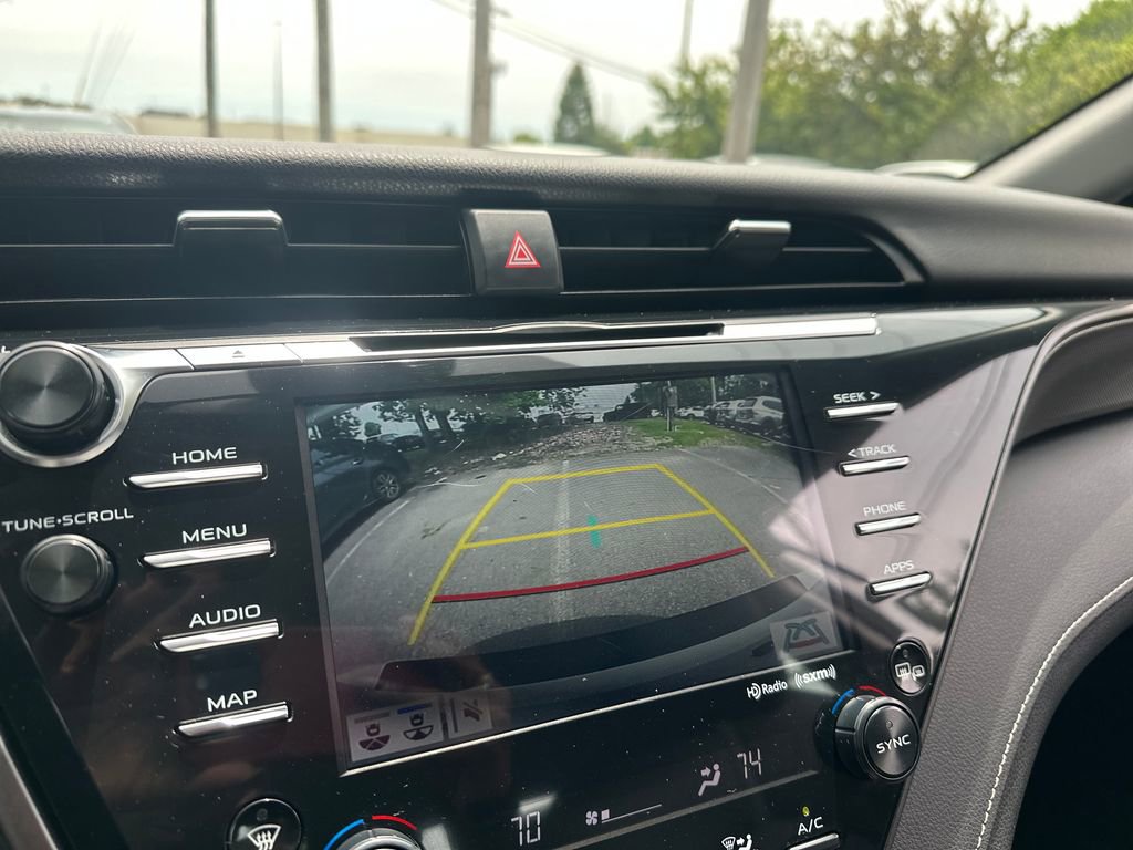 Used 2020 Toyota Camry XSE FWD image 14