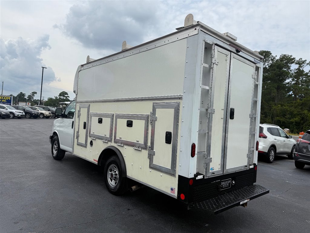 Used 2023 GMC Savana 3500 w/ Power Convenience Package image 21