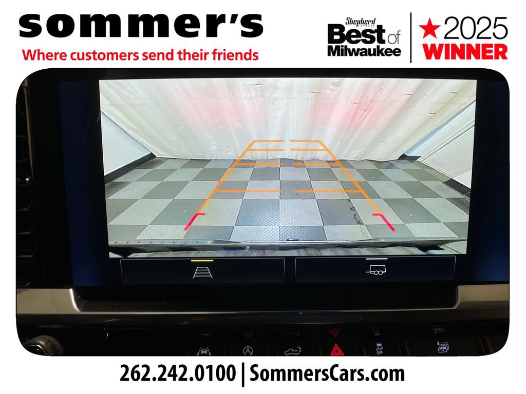 Used 2024 Chevrolet Silverado 1500 LT image 18