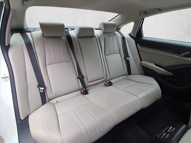 Used 2021 Honda Accord Touring image 23