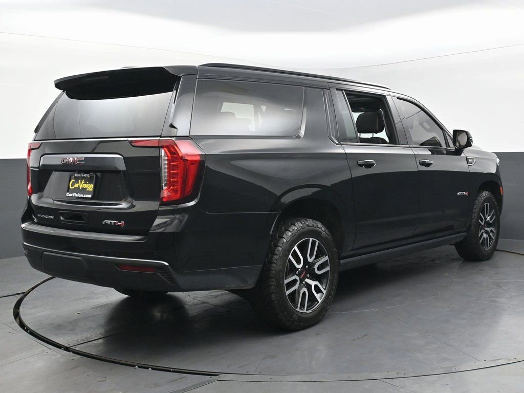 Used 2023 GMC Yukon XL AT4 w/ AT4 Premium Package image 5