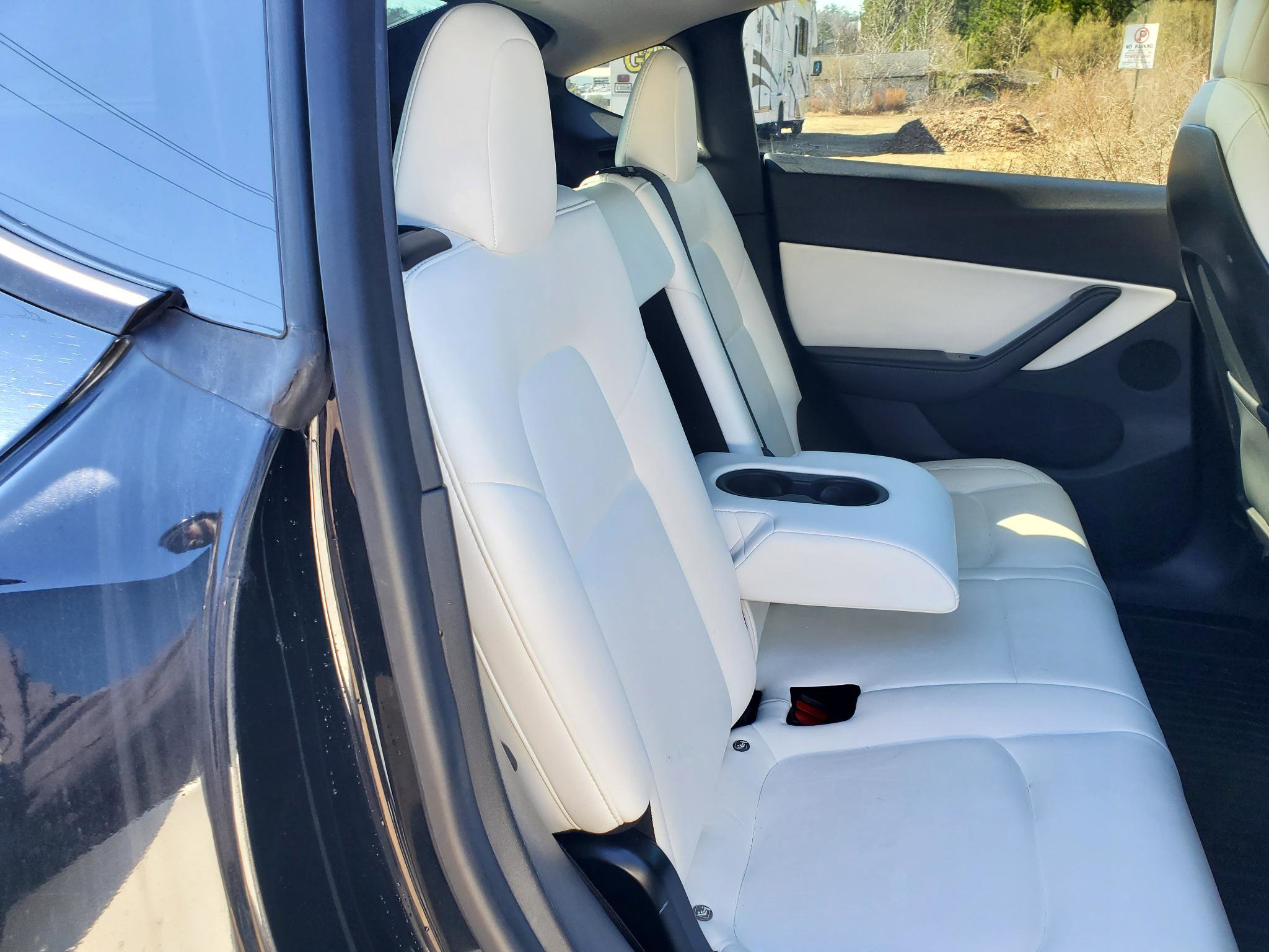 Used 2020 Tesla Model Y Long Range image 29