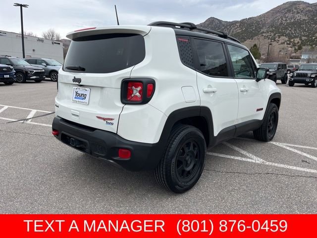 Used 2022 Jeep Renegade Trailhawk w/ Trailer Tow Group AWD/4WD image 3