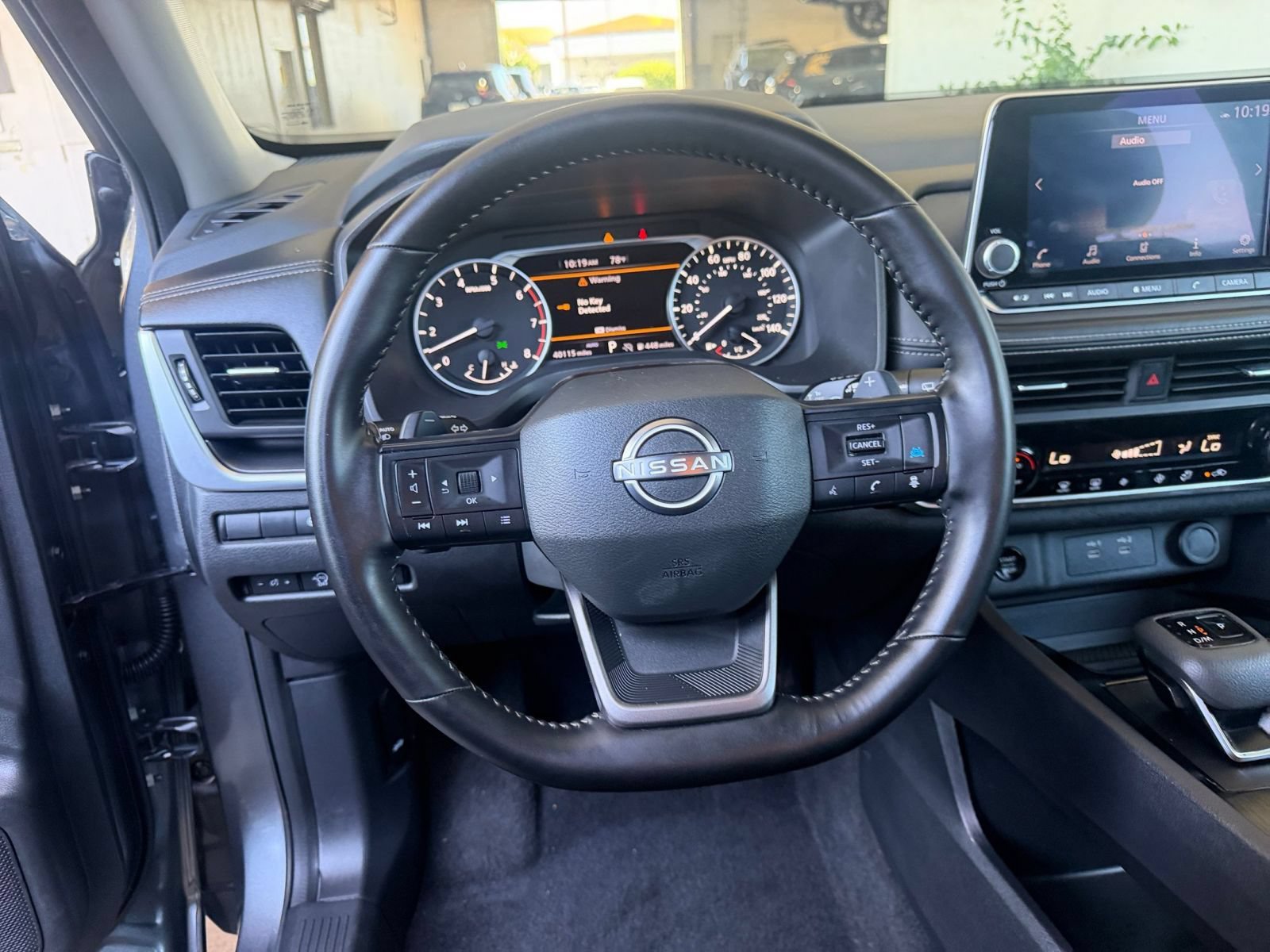 Used 2025 Nissan Rogue SV AWD/4WD image 30