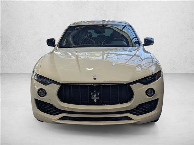 Used 2024 Maserati Levante GT Ultima image 2