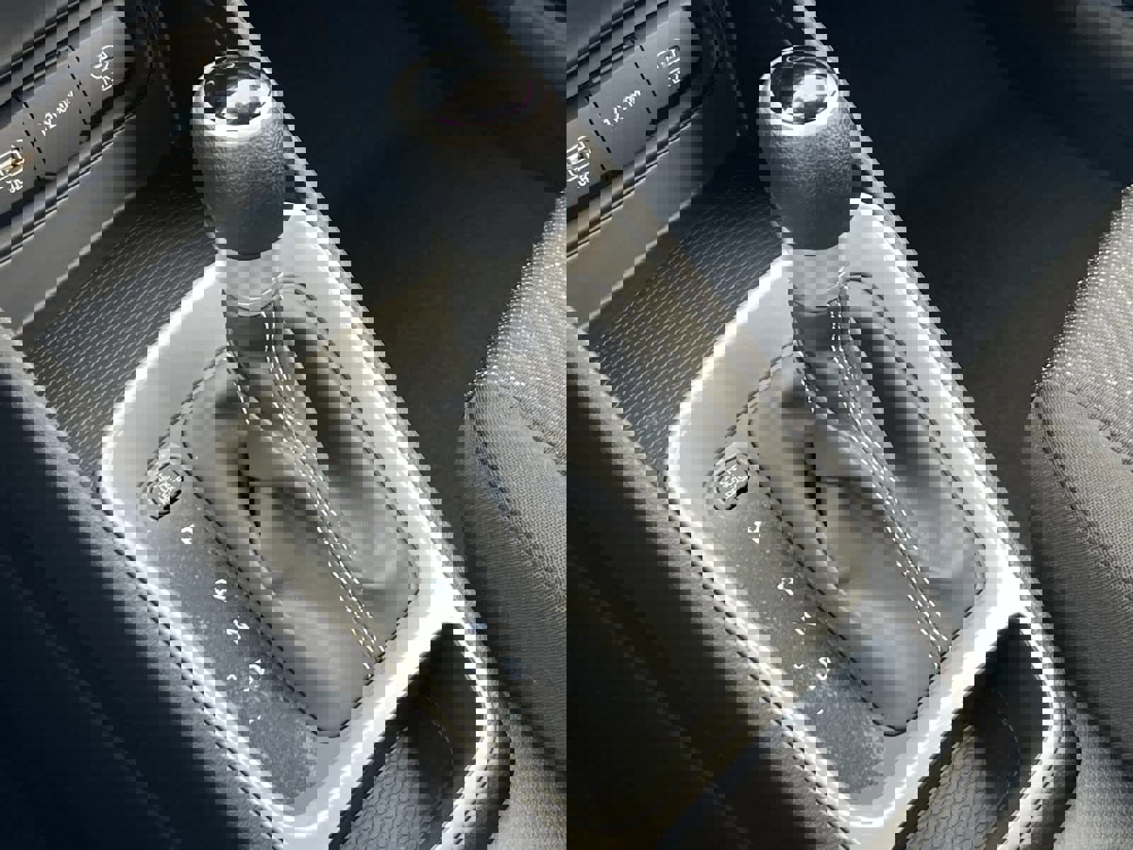 New 2026 Hyundai Venue SE image 20