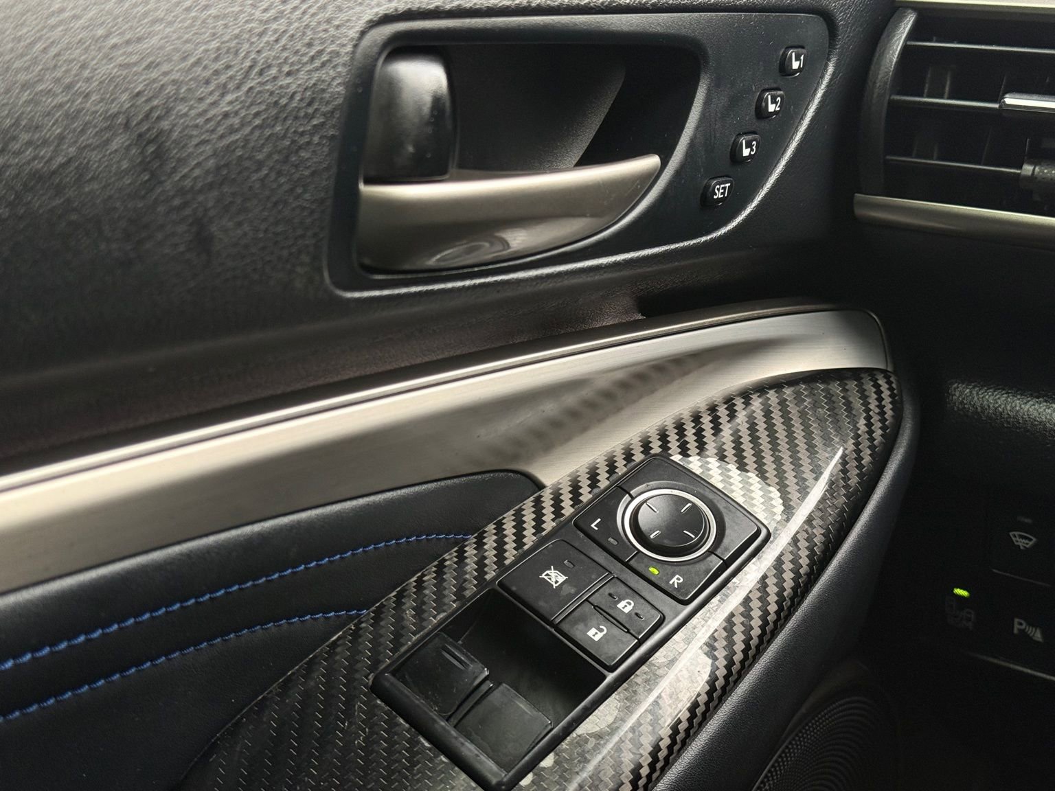 Used 2015 Lexus RC F w/ Premium Package image 31