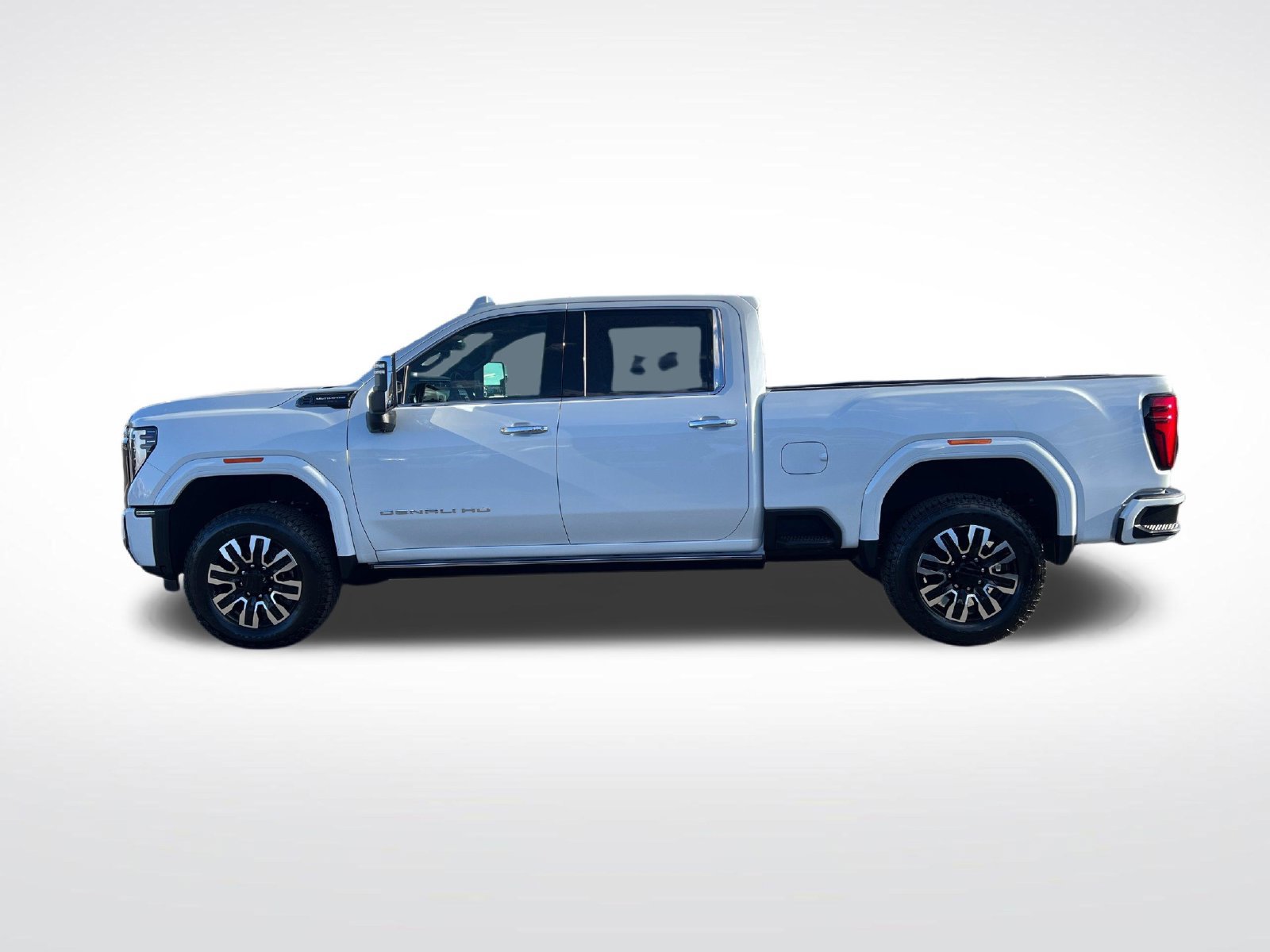 New 2026 GMC Sierra 3500 Denali Ultimate AWD/4WD image 7