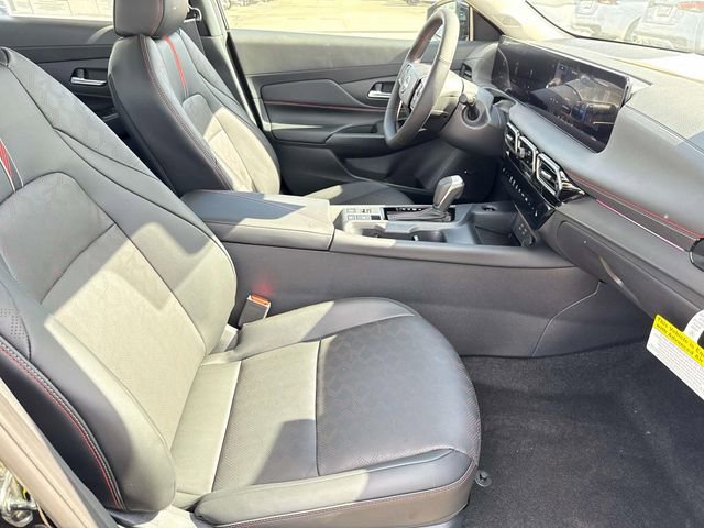 New 2026 Nissan Sentra SR w/ SR Premium Package image 14