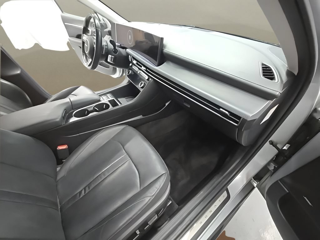 Certified 2024 Hyundai Sonata Limited FWD image 26