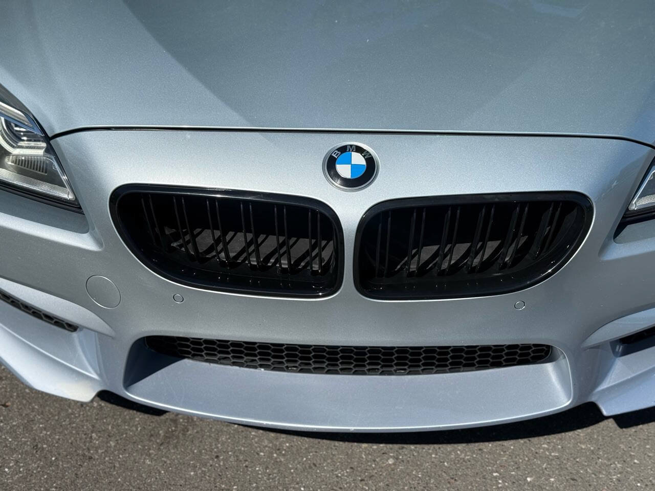 Used 2017 BMW M6 Gran Coupe RWD image 16