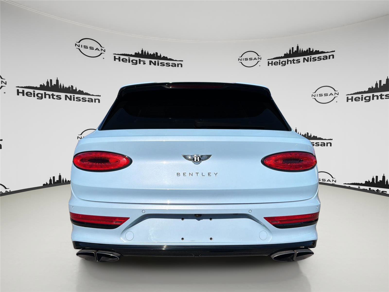 Used 2021 Bentley Bentayga AWD/4WD image 4