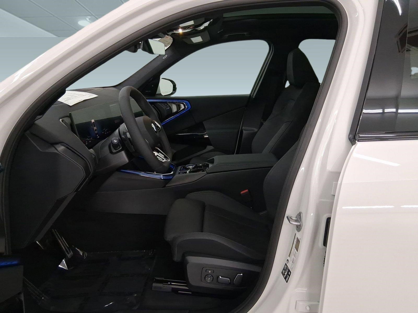 New 2026 BMW X3 xDrive30 w/ Premium Package image 5