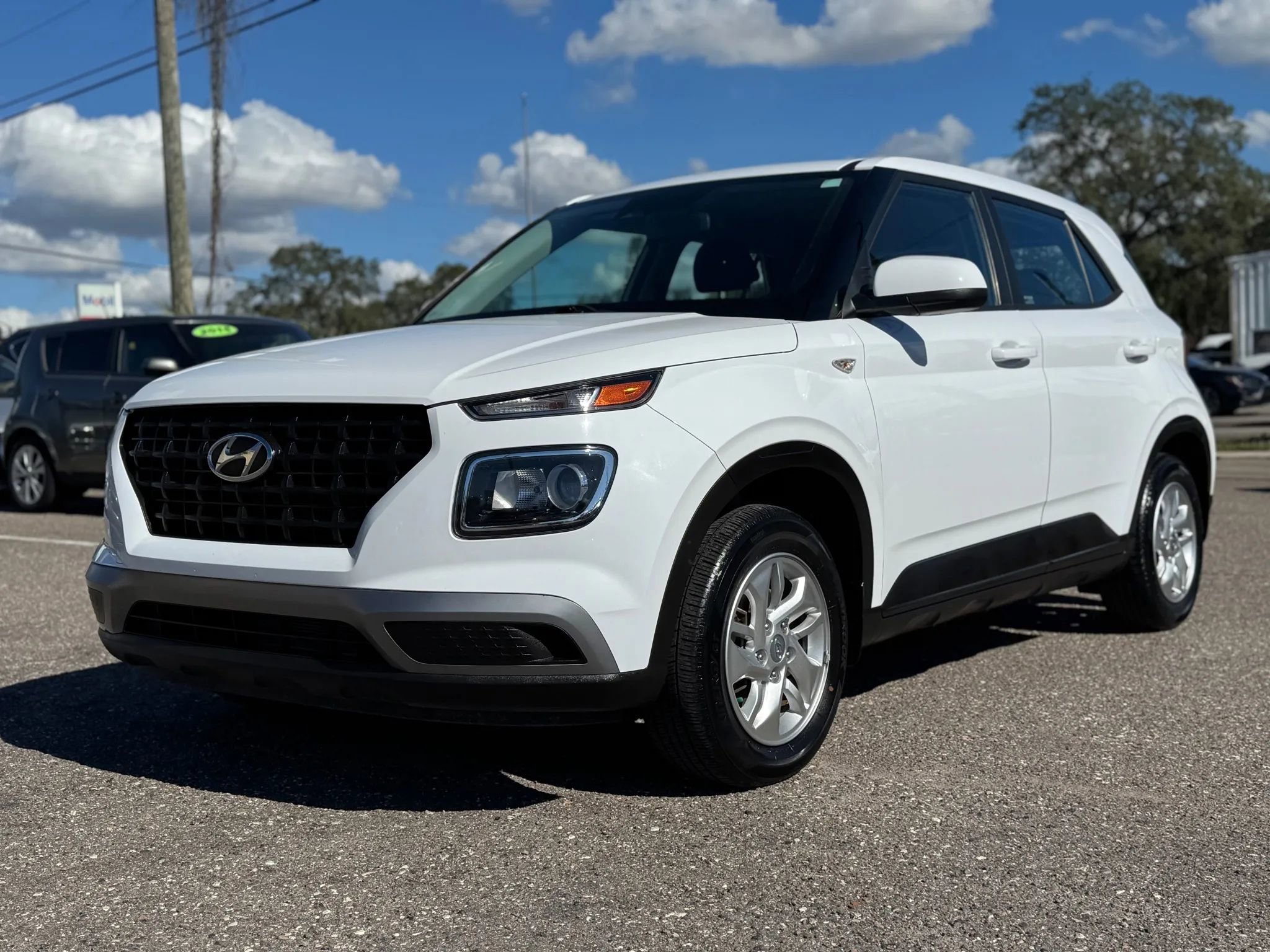 Used 2023 Hyundai Venue SE