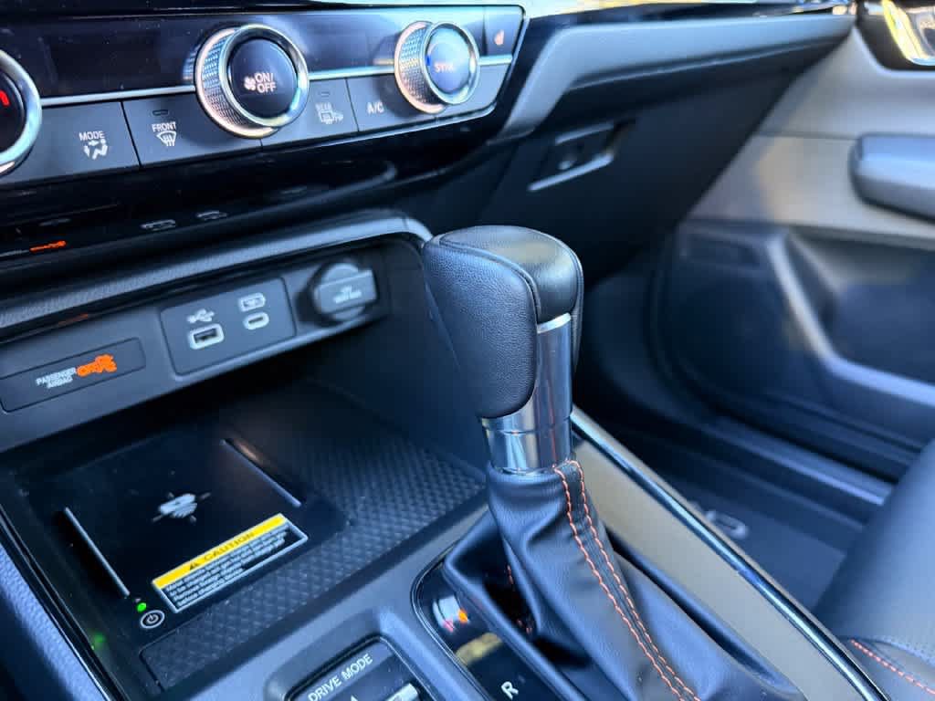 Used 2023 Honda CR-V Sport Touring image 18