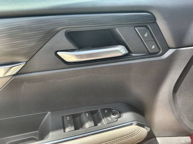 Certified 2026 GMC Acadia Elevation w/ Elevation Premium Package FWD image 22