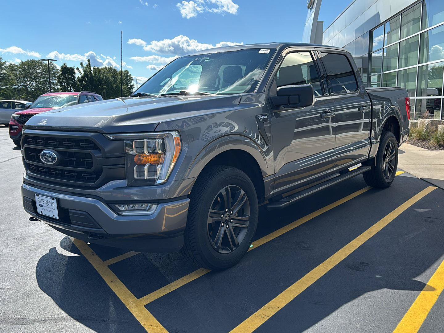 Used 2022 Ford F150 XLT w/ Equipment Group 302A High AWD/4WD image 8