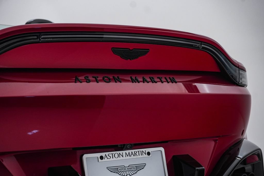 Used 2023 Aston Martin V8 Vantage Roadster RWD image 14