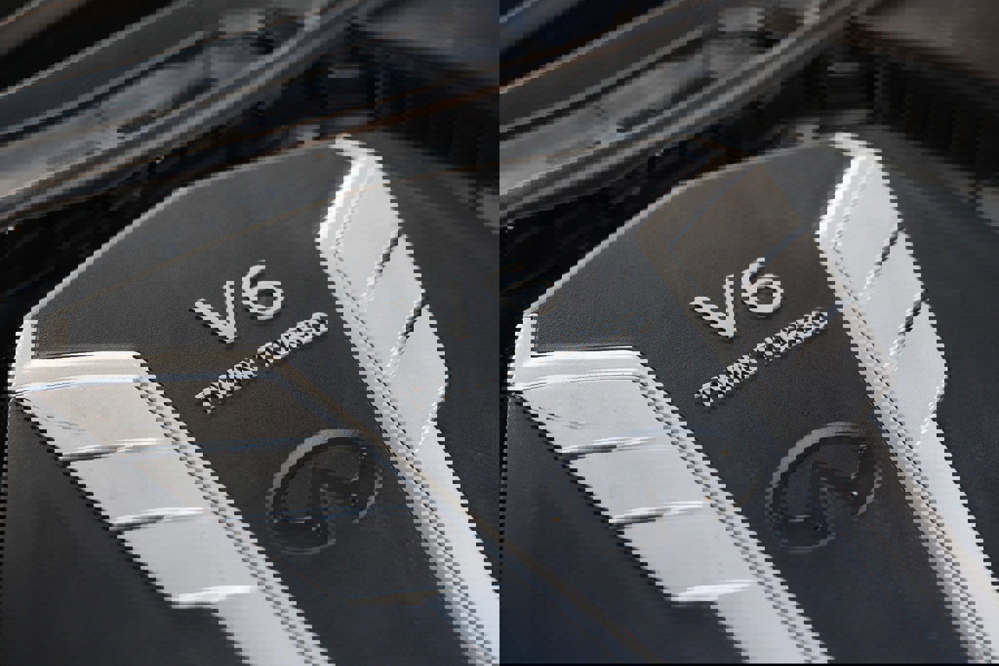 Used 2018 INFINITI Q60 3.0t Luxe w/ Cargo Package image 53