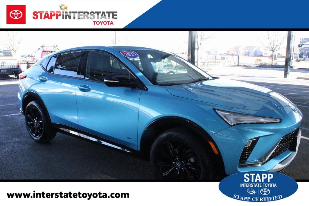 Used 2025 Buick Envista Sport Touring w/ Convenience II Package image 1