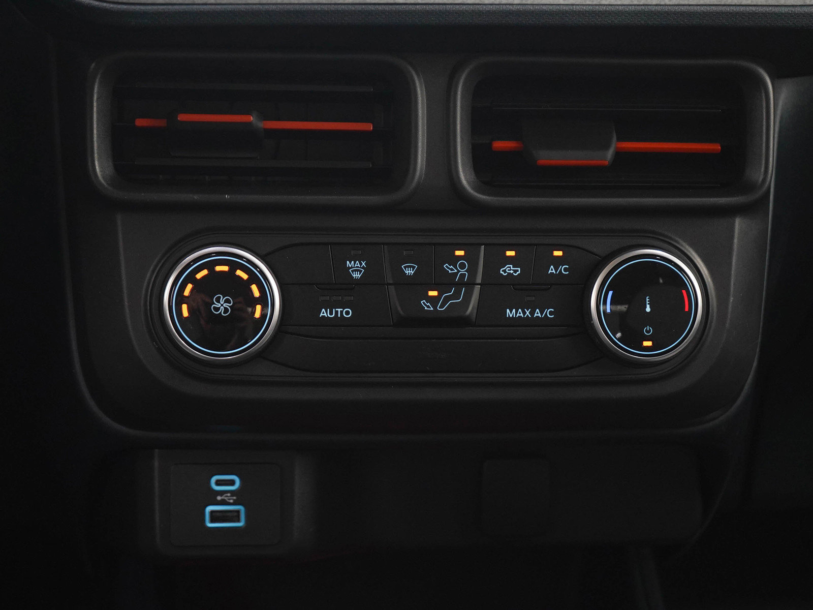 Used 2024 Ford Maverick XLT FWD image 19