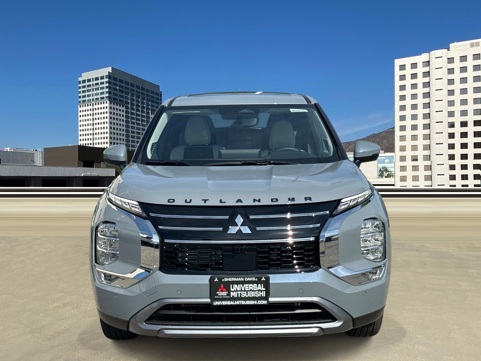 New 2026 Mitsubishi Outlander SE FWD image 2