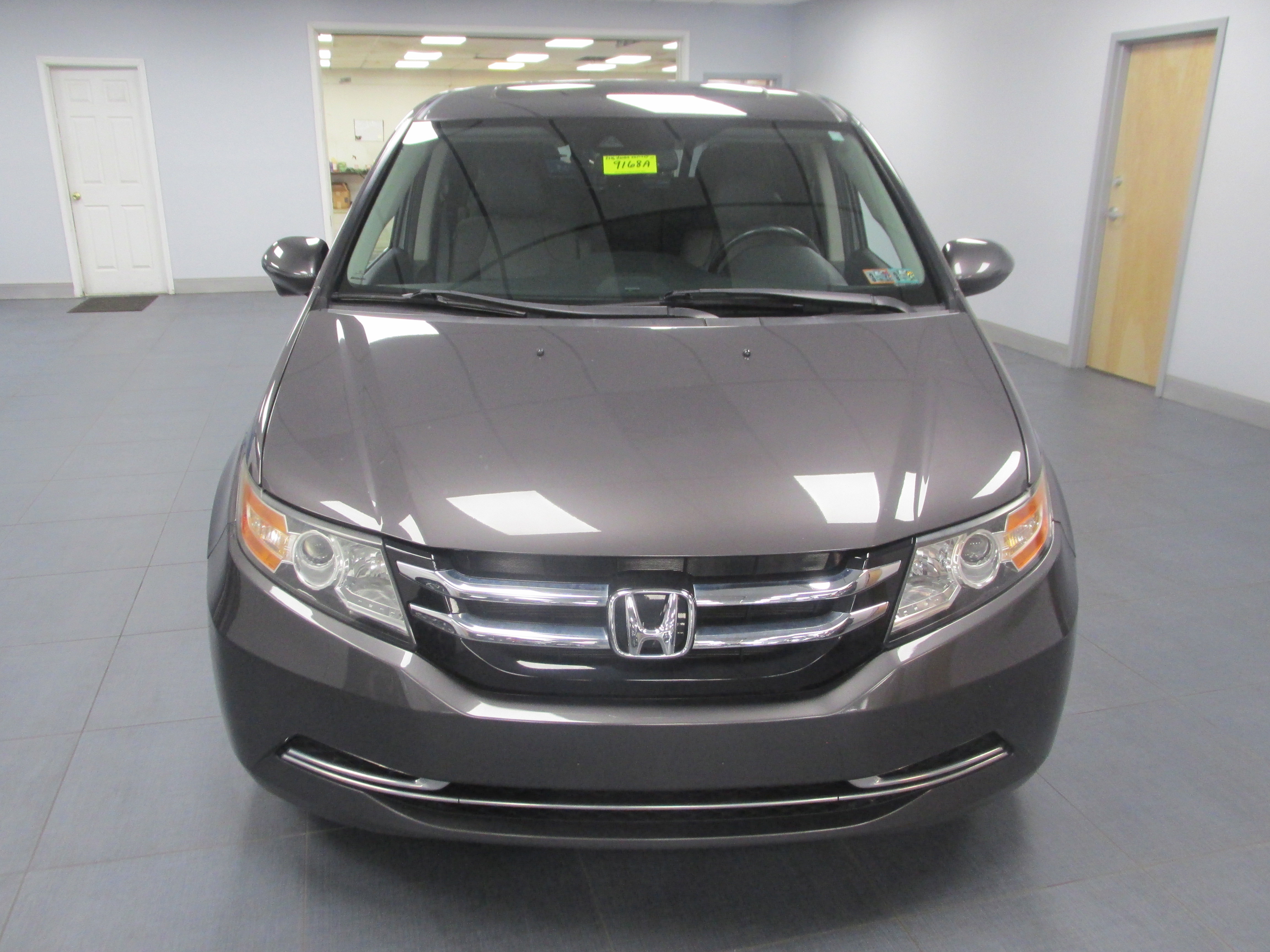 Used 2016 Honda Odyssey EX-L image 2